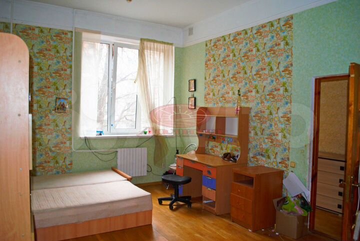 4-к. квартира, 95 м², 1/5 эт.