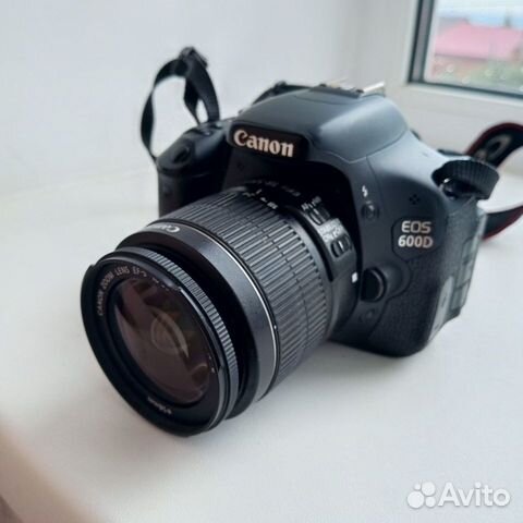 Фотоаппарат Canon 600d kit 18-55mm, черный