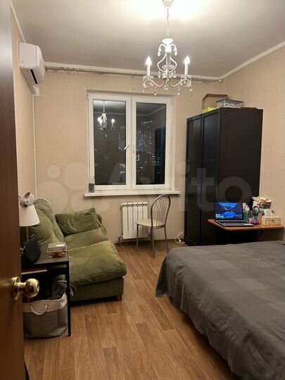 Комната 14 м² в 2-к., 10/25 эт.