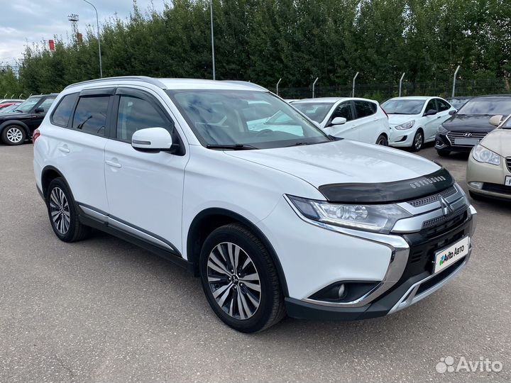 Mitsubishi Outlander 2.0 CVT, 2019, 150 000 км