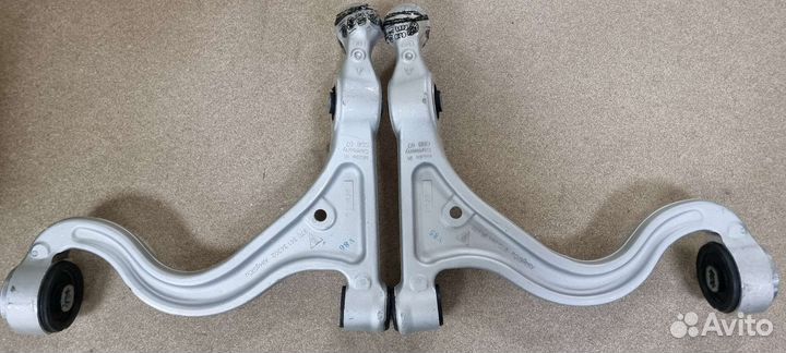 Нижний передний рычаг Porsche Panamera 970 дорест