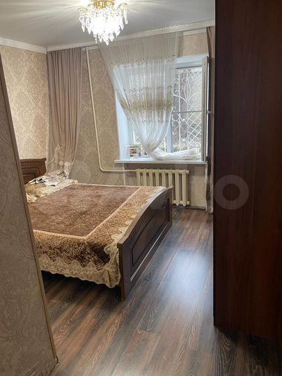 3-к. квартира, 82 м², 1/5 эт.