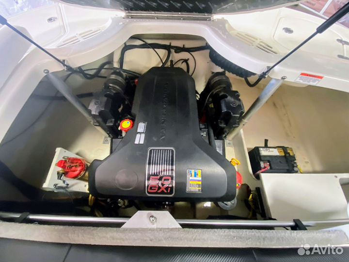 Моторный катер Monterey 224 FSC