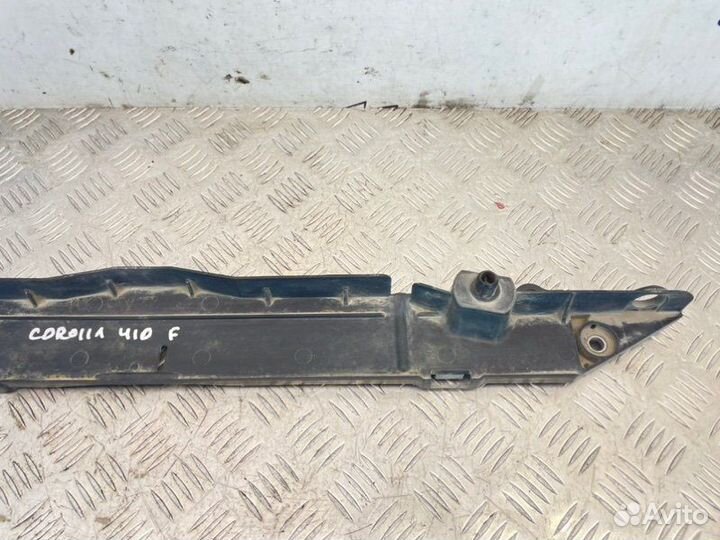 Кронштейн радиатора Toyota Corolla ZRE151L 1zrfe