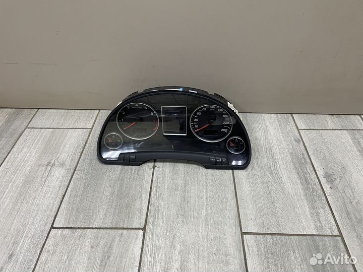 Панель приборов Ауди А4 8Е Б7