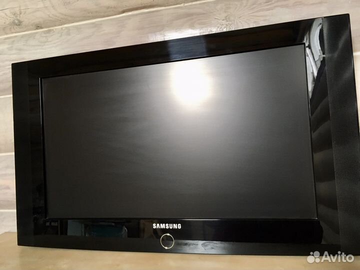 Телевизор samsung