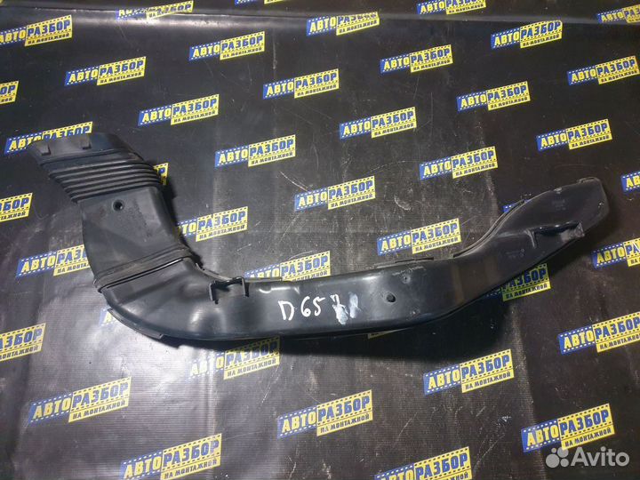 Воздуховод Форд Фокус 2