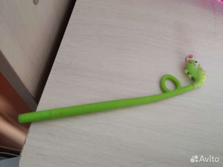 Ручка геливая