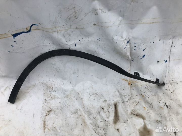 Молдинг крыла переднего правый Gle 2015