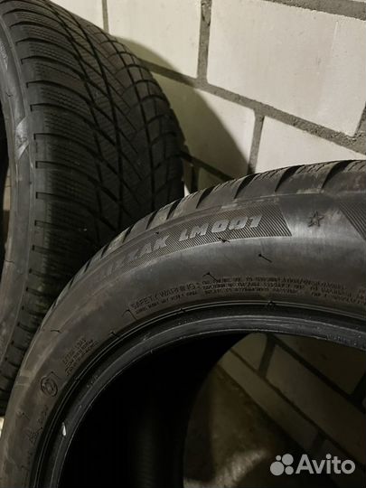 Bridgestone Blizzak LM-001 275/45 R20 110V