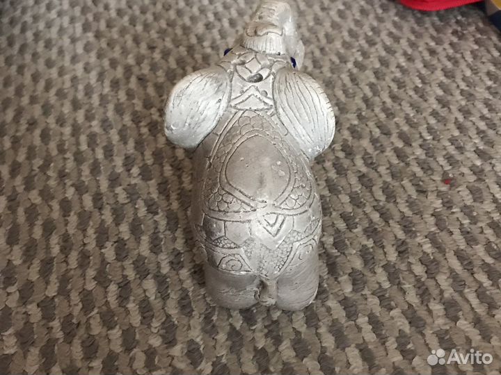 Слон фигурка