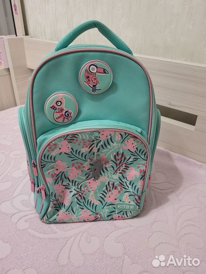 Рюкзак школьный для девочки 1 класс