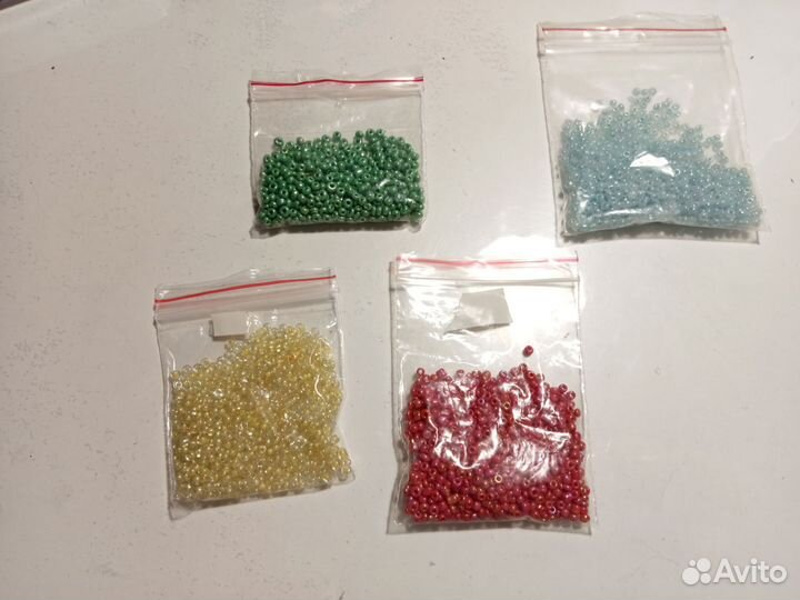 Бисер, леска, проволока, чашка, иглы для бисера