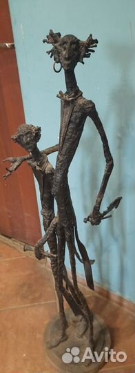 Скульптура,сварной чёрный металл, 92 см.,6 кг