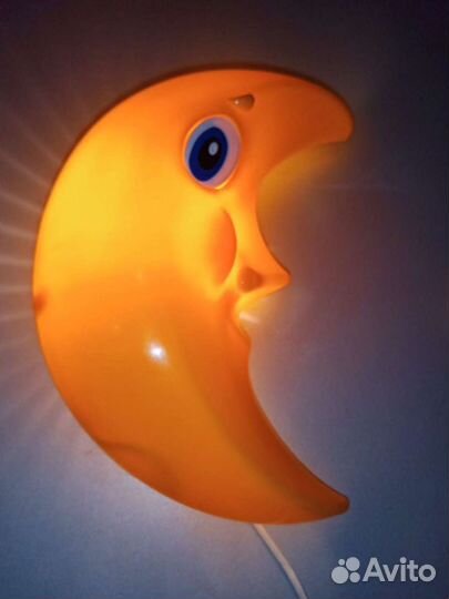 Светильник настенный