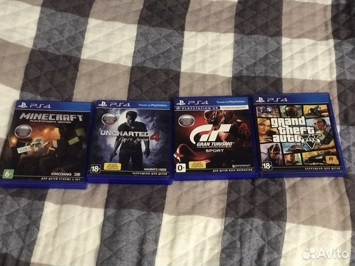 Sony playstation 4 PS4