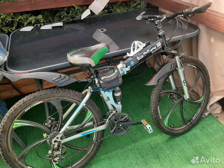 Велосипед BMW