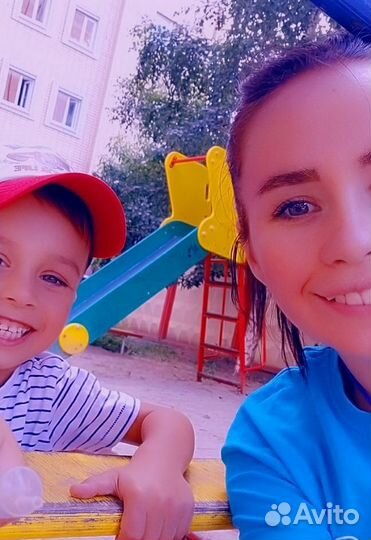 Найти няню для ребенка