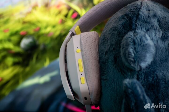 Игровые беспроводные наушники VGN VXE V1