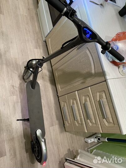 Электросамокат Hiper triumph x101