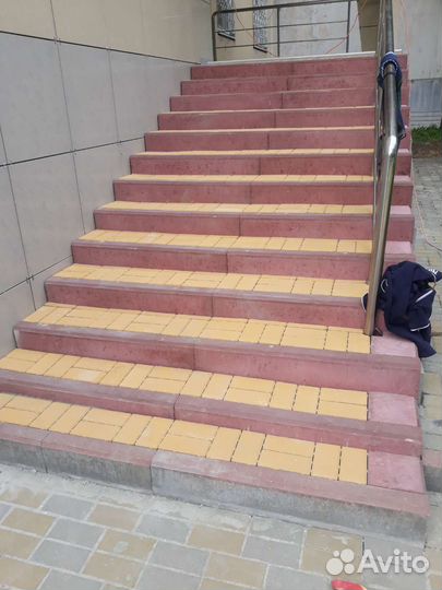 Укладка тротуарной плитки