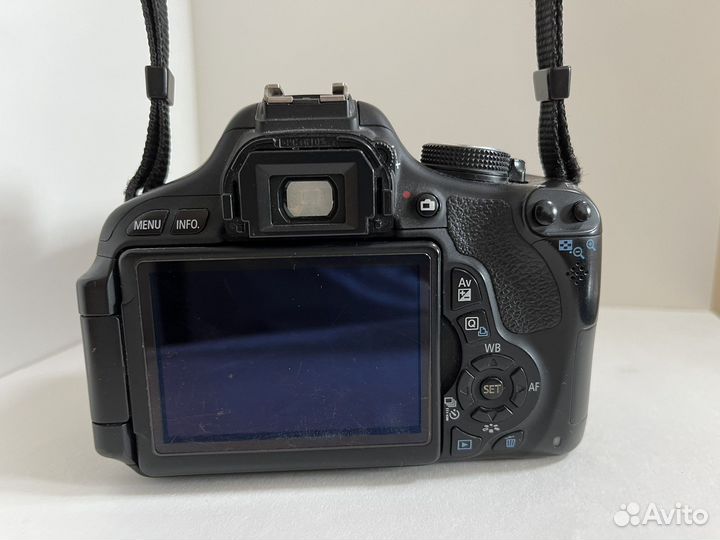 Фотоаппарат canon 600d + объектив 18-200m