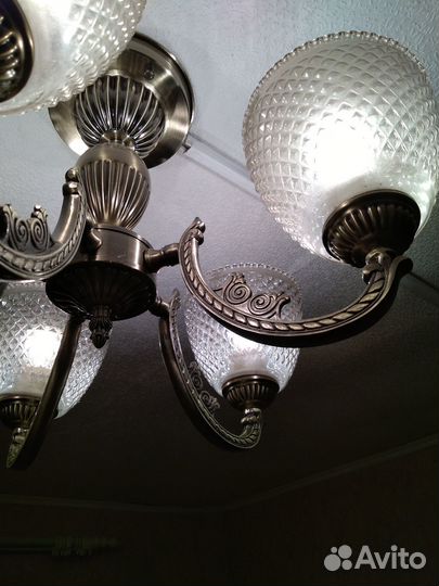 Люстра потолочная