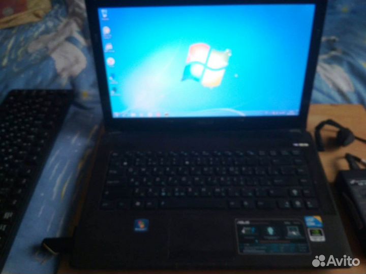 Ноутбук asus X42J 14