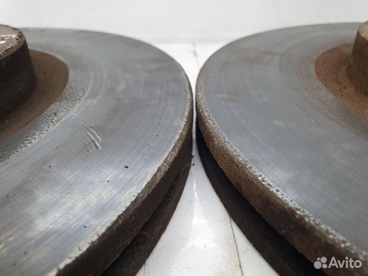 Тормозной диск передний Infiniti Fx35 S50 3.5 2007