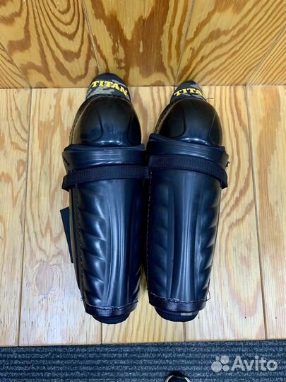 Хоккейные щитки Titan JR 12