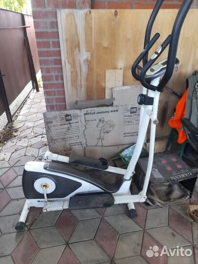 Эллиптический тренажер hausefit