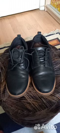 Ботинки Zara 39 размер (школа)