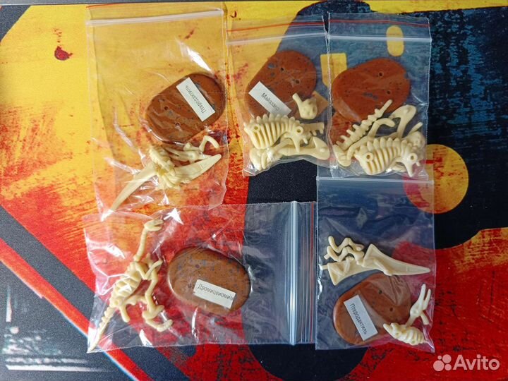 Динозавры из рулета Торнадо, не киндер пакетом