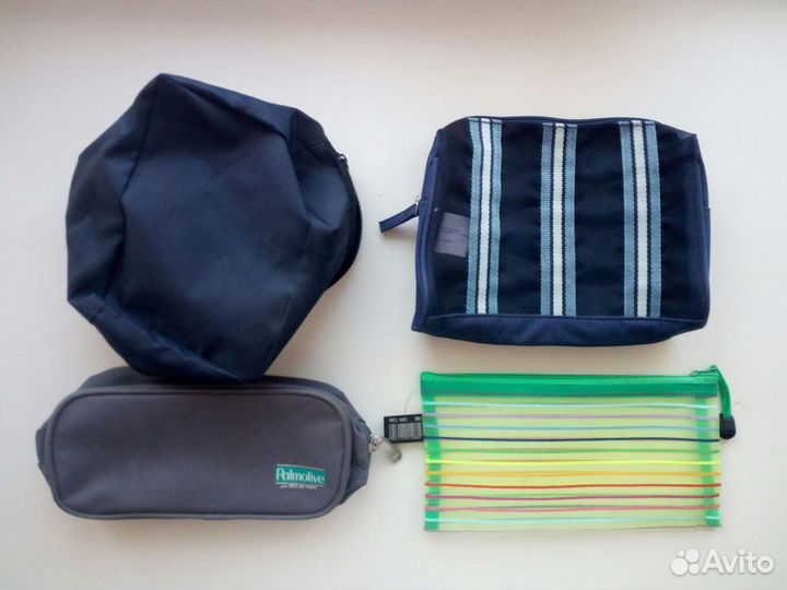 Косметички новые. 4 штуки. На молнии