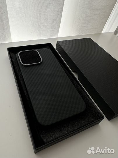 Чехол карбон новый iPhone 14pro