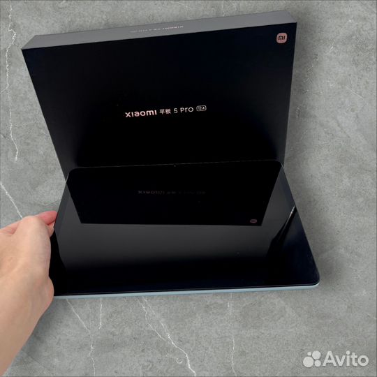 Планшет Xiaomi Mi Pad 5 Pro 12.4