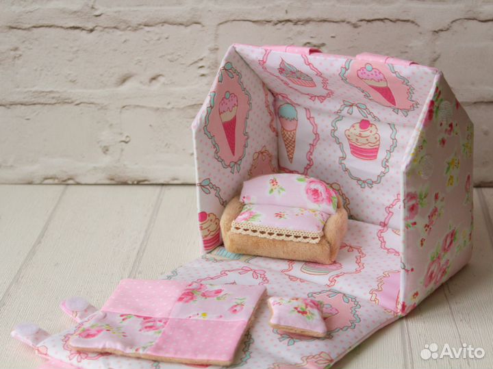 Домик сумочка для девочки. Кукольный домик