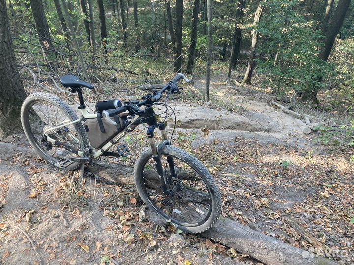 Велосипед Polygon Xtrada 6 (2021) Трейл Хардтейл М