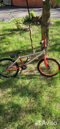 Трюковой велосипед bmx