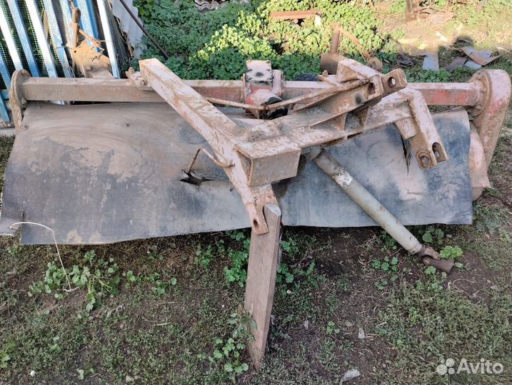 Дорожная щетка