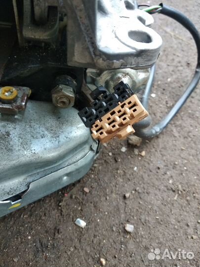 Рулевая колонка Ауди Q 7 с элекроусилителем