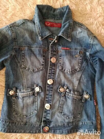 Джинсовая куртка