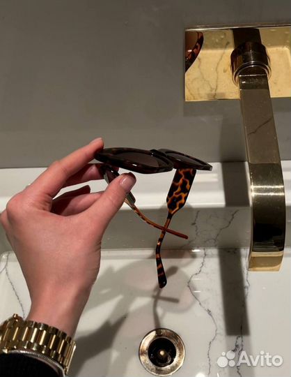 Солнцезащитные очки женские