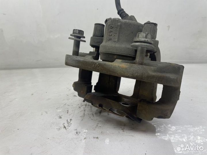 Суппорт передний правый Bmw 3-Series F30 2.0D 2014