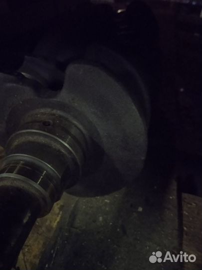 Honda Accord коленвал 2.0 бенз 16 кл 92 г