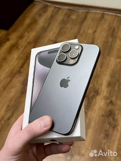 iPhone 15 Pro, 256 ГБ