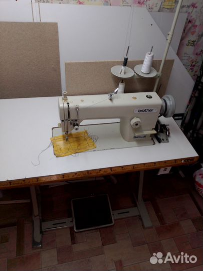 Швейная машина