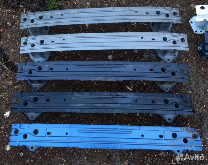 Усилитель заднего бампера subaru Forester Outback