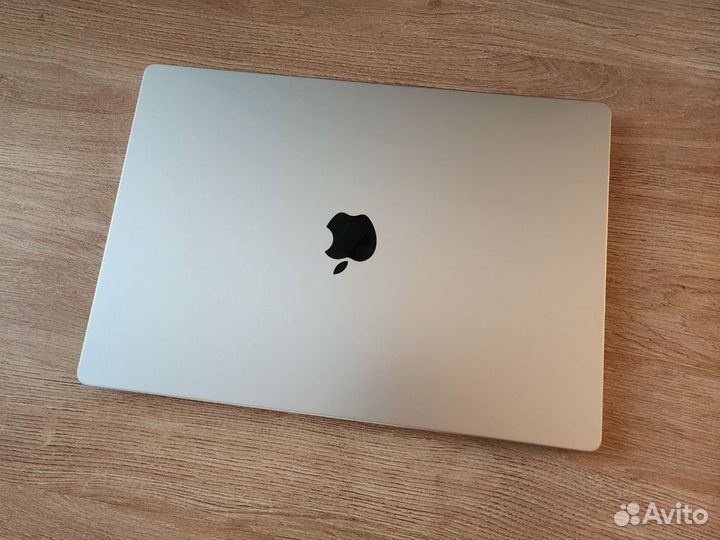 Macbook Pro 16 M1 Pro 16GB 512GB