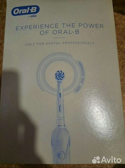 Зубная щетка oral b